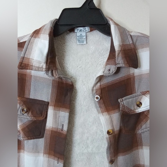 Rue21 Brown Plaid Sherpa-Lined Shacket XS - Picture 3 of 8